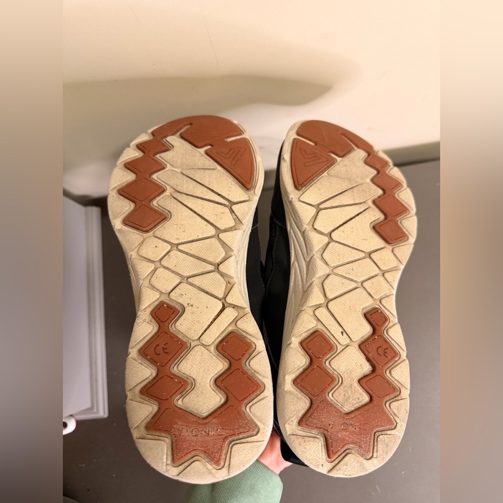 Women’s Vionic Lumina Athletic Shoes - Picture 6 of 7
